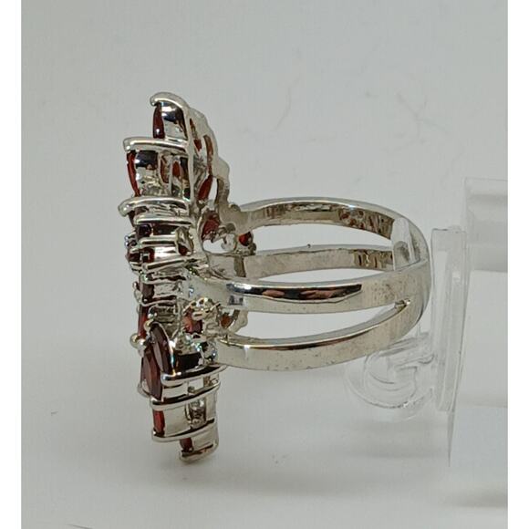 Vintage Ring Size 7.75 Silver Tone White Gold GP Red Garnet CZ Cluster Cocktail - Picture 3 of 10